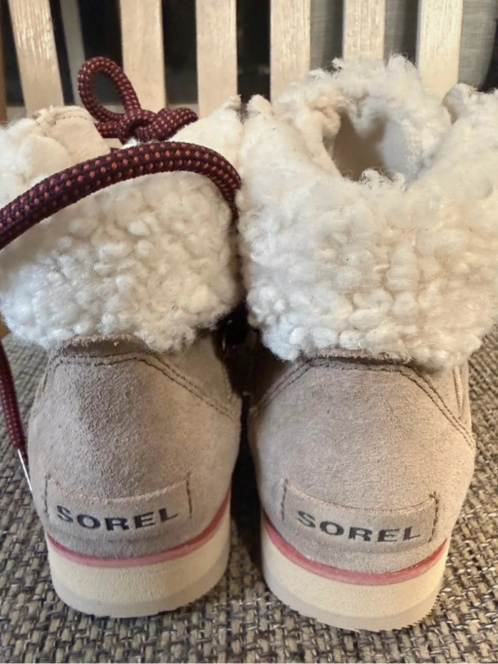 New Sorel Harlow Lace Cozy Boots in Omega Taupe size 8